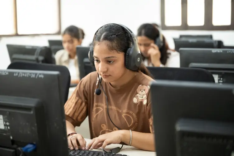 Learn Code, Develop Apps, Experience Professional Learning at DIMTECH